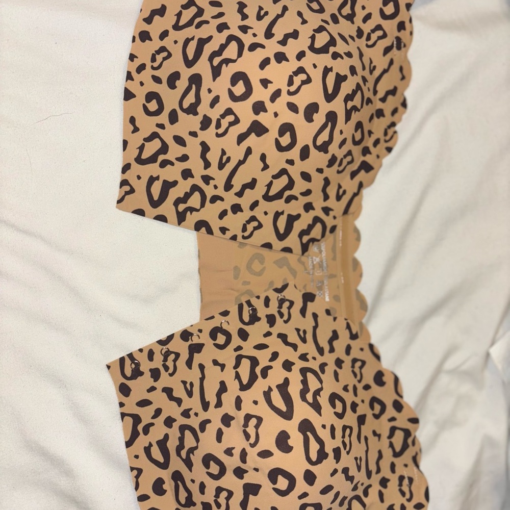 Leopard Print Strapless Bra